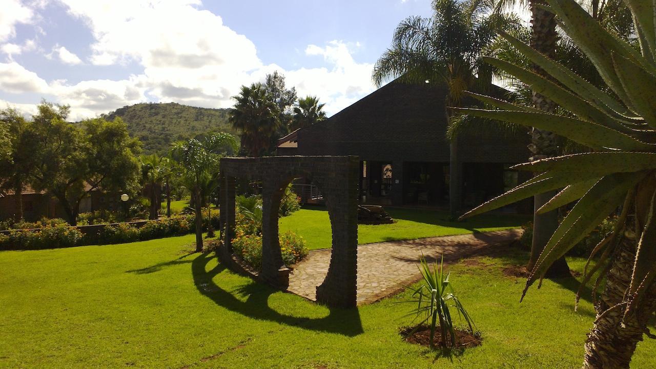 Woodridge Palms Boutique Hotel Swartruggens エクステリア 写真