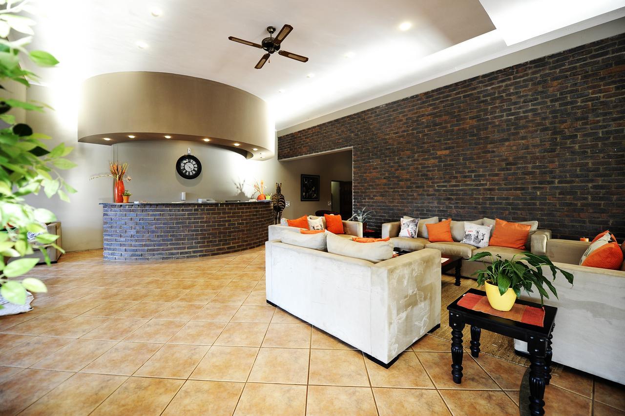 Woodridge Palms Boutique Hotel Swartruggens エクステリア 写真